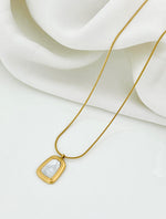 Lumière Pendant Necklace